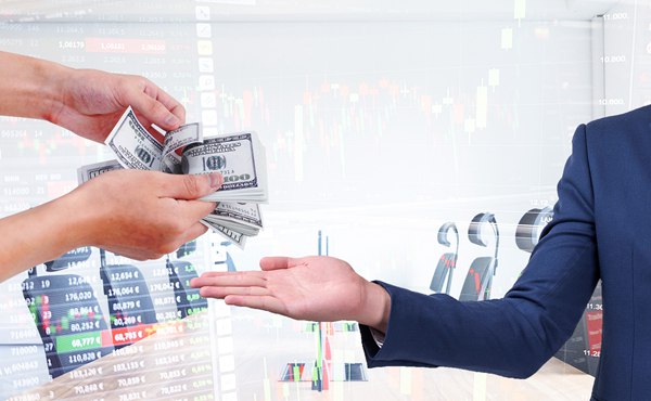 将内部工作PPT外包第三方制作，一地被通报